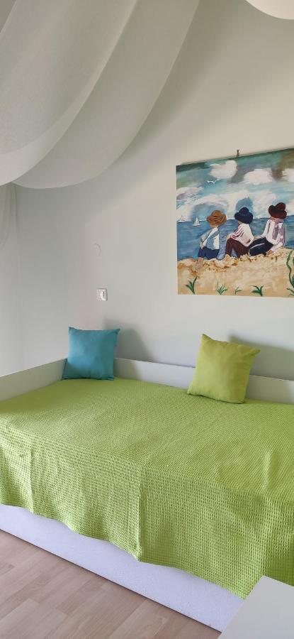 Villa Nereid Glafki - Enjoy Summer Sunsets อาโยส นิกีตัส ภายนอก รูปภาพ