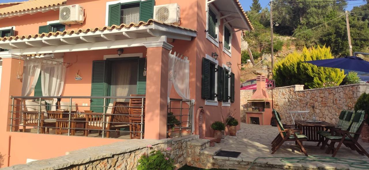 Villa Nereid Glafki - Enjoy Summer Sunsets อาโยส นิกีตัส ภายนอก รูปภาพ